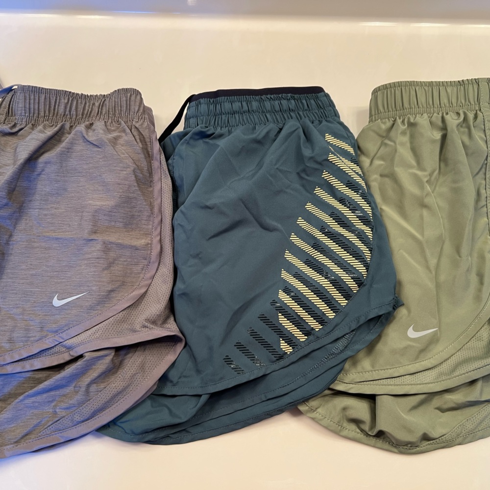 Nike womens running shorts